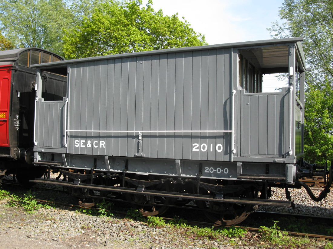 Train Times announces exclusive SE&CR brake van from Rapido